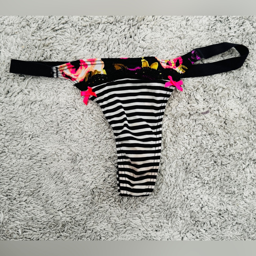 Vintage La Senza Thong